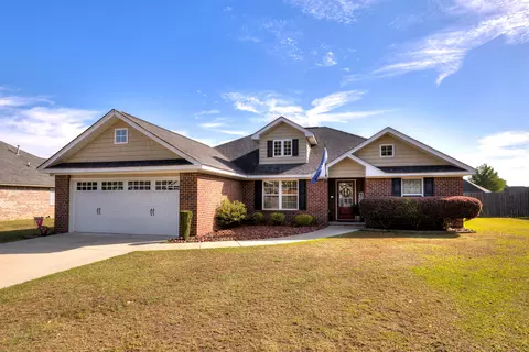 2874 Foxcroft Cir, Sumter, SC 29154