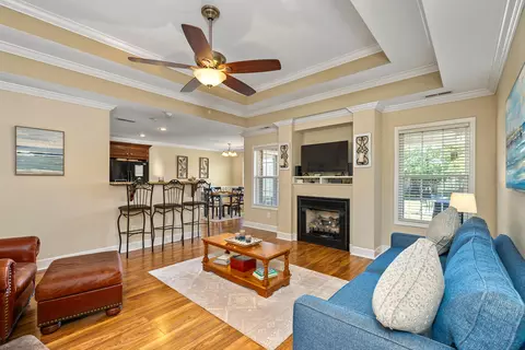 Living - 2874 Foxcroft Cir, Sumter, SC 29154 photo 1 of 2