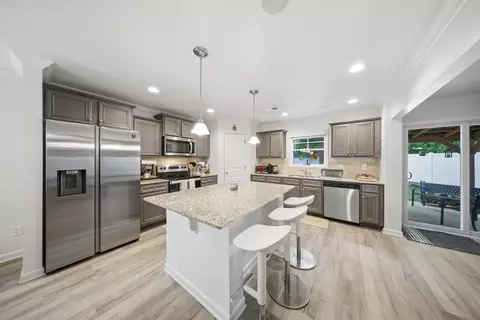 Kitchen - 201 Masters Dr, Sumter, SC 29154 photo 1 of 2
