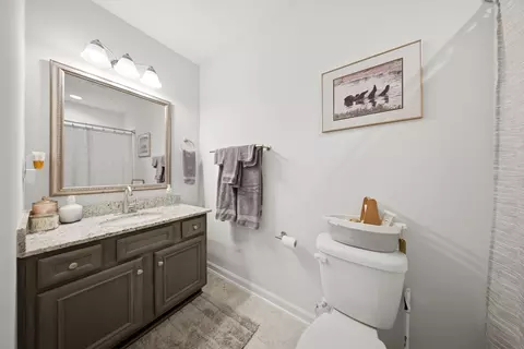 Bath - 201 Masters Dr, Sumter, SC 29154 photo 2 of 4