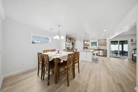 Dining - 201 Masters Dr, Sumter, SC 29154 photo 1 of 2