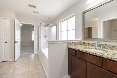 Bath - 935 Cormier Dr, Sumter, SC 29154 photo 7 of 7