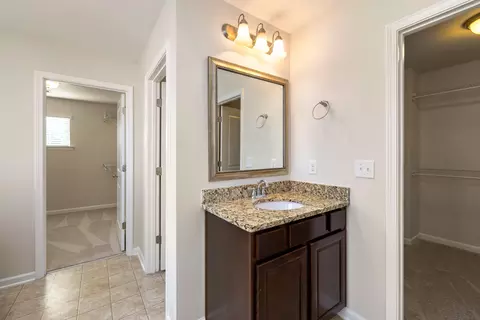 Entry Way - 935 Cormier Dr, Sumter, SC 29154 photo 5 of 5