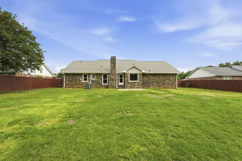 Exterior - 240 Hidden Bay Dr, Sumter, SC 29154 photo 7 of 9