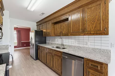 Kitchen - 240 Hidden Bay Dr, Sumter, SC 29154 photo 2 of 3