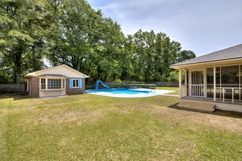 Exterior - 751 Bay Springs Dr, Sumter, SC 29154 photo 9 of 11