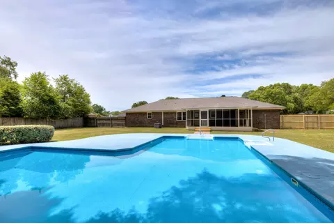 Exterior - 751 Bay Springs Dr, Sumter, SC 29154 photo 6 of 11