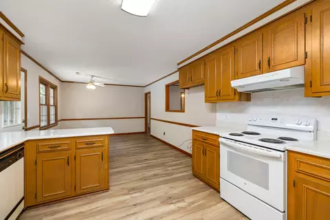 Kitchen - 751 Bay Springs Dr, Sumter, SC 29154 photo 3 of 3