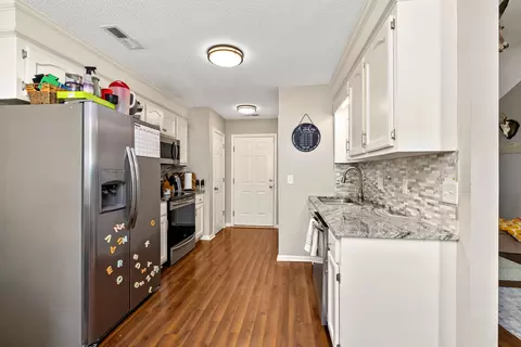 Kitchen - 3075 Tuckaway Dr, Sumter, SC 29154 photo 1 of 2