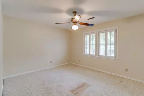 Bedroom - 490 Alpine Dr, Sumter, SC 29154 photo 5 of 8