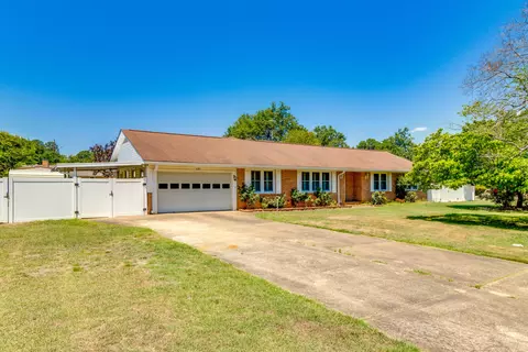 490 Alpine Dr, Sumter, SC 29154