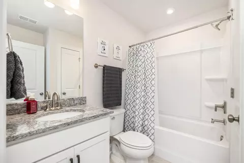 Bath - 3364 Rustic Dr, Sumter, SC 29150 photo 4 of 5