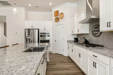 Kitchen - 3364 Rustic Dr, Sumter, SC 29150 photo 3 of 4