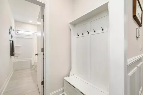 Entry Way - 3364 Rustic Dr, Sumter, SC 29150 photo 3 of 12