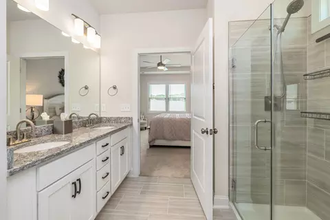 Bath - 3364 Rustic Dr, Sumter, SC 29150 photo 2 of 5