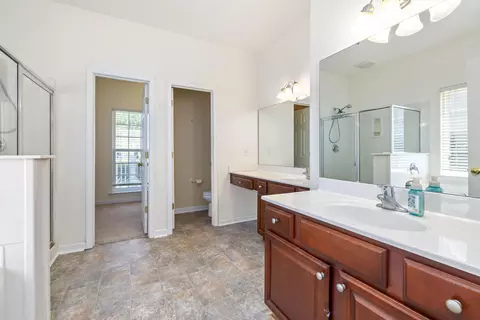 Bath - 595 Batty Way, Sumter, SC 29154 photo 2 of 8