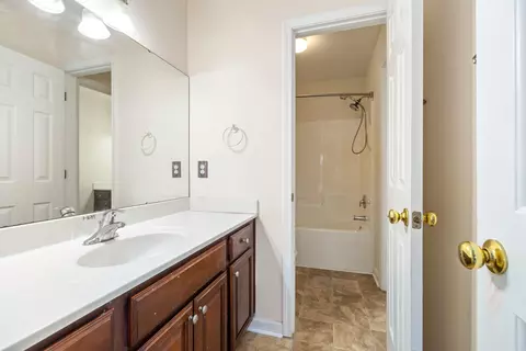 Bath - 595 Batty Way, Sumter, SC 29154 photo 7 of 8