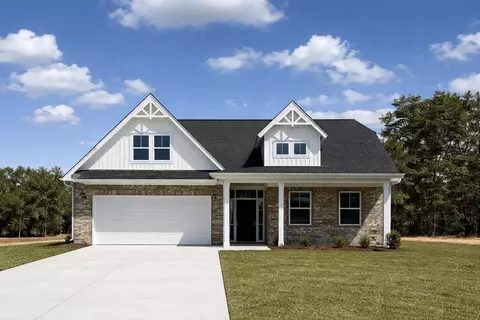 1945 Moorhill Estate Dr, Sumter, SC 29154