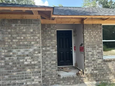 Exterior - 59 Capri Dr, Sumter, SC 29150 photo 1 of 4