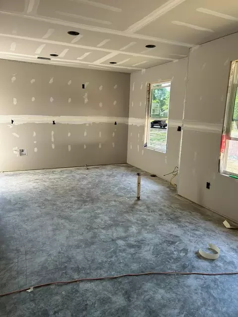 59 Capri Dr, Sumter, SC 29150 photo 4