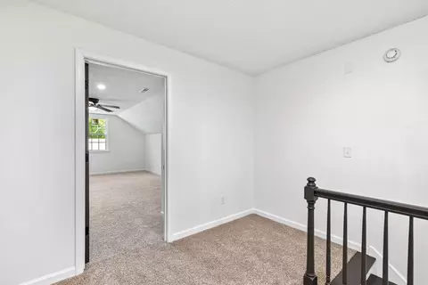 Entry Way - 2705 Circleview Dr, Sumter, SC 29154 photo 3 of 5