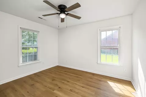 Bedroom - 2705 Circleview Dr, Sumter, SC 29154 photo 3 of 3