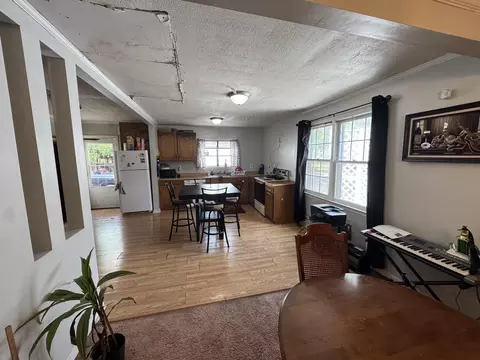 Dining - 467 Robney Dr, Sumter, SC 29150 photo 1 of 4