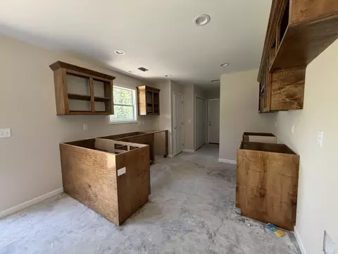 55 Capri Dr, Sumter, SC 29150 photo 4