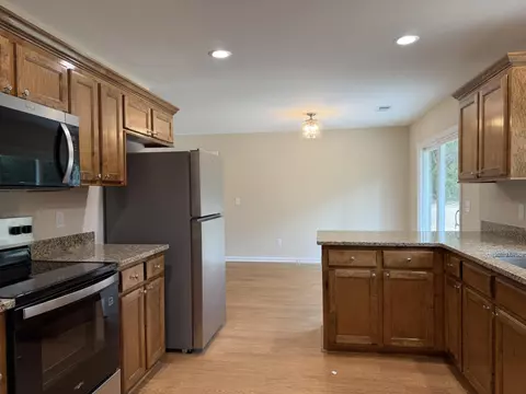 55 Capri Dr, Sumter, SC 29150 photo 13