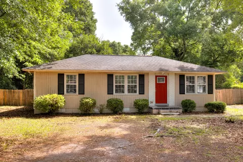 2057 Greenville Cir, Sumter, SC 29154