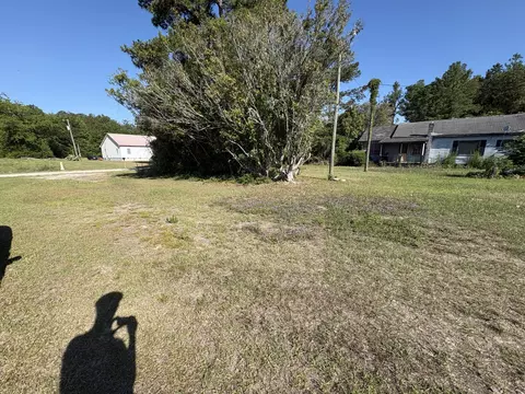1077 Clifton Rd, Summerton, SC 29148