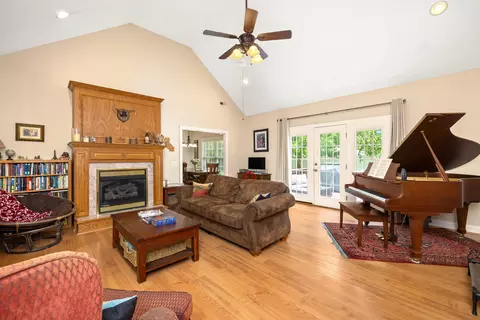 Living - 750 Windrow Dr, Sumter, SC 29150 photo 1 of 3
