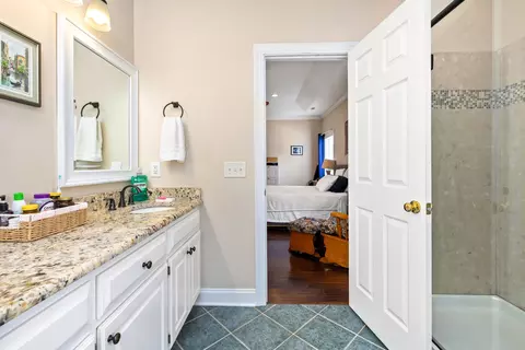Bath - 750 Windrow Dr, Sumter, SC 29150 photo 4 of 7