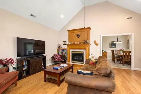Living - 750 Windrow Dr, Sumter, SC 29150 photo 3 of 3