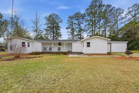 16 Strange St, Sumter, SC 29153