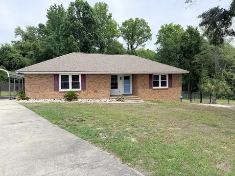 796 Club Ln, Sumter, SC 29154