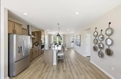 Entry Way - 2147 Currituck Dr, Sumter, SC 29153 photo 4 of 4
