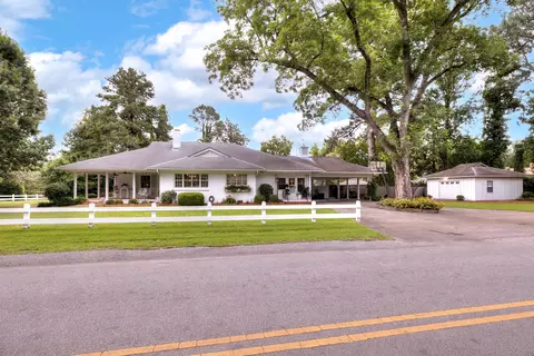 Exterior - 78 Nash St, Sumter, SC 29150 photo 1 of 15