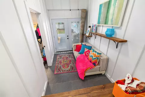 Entry Way - 78 Nash St, Sumter, SC 29150 photo 6 of 7