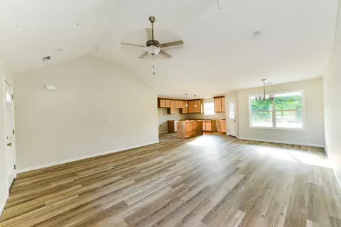 Living - 1805 Gallery Dr, Sumter, SC 29153 photo 1 of 2