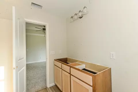 Entry Way - 1805 Gallery Dr, Sumter, SC 29153 photo 2 of 2