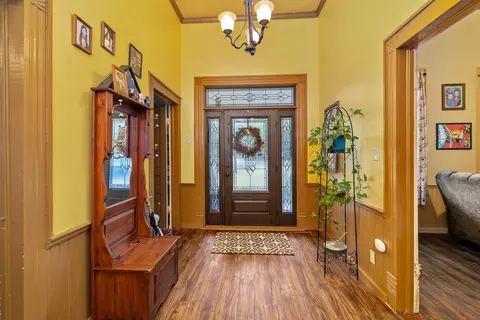 Entry Way - 116 W Sumter St W, Mayesville, SC 29104 photo 1 of 3