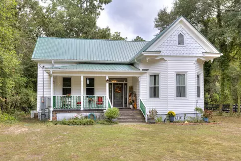 116 W Sumter St W, Mayesville, SC 29104