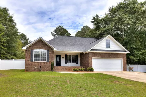 5145 Longbranch Dr, Dalzell, SC 29040