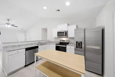 Kitchen - 2145 Stillpointe Dr, Sumter, SC 29154 photo 1 of 1
