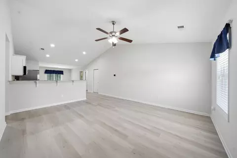 Living - 2145 Stillpointe Dr, Sumter, SC 29154 photo 1 of 3