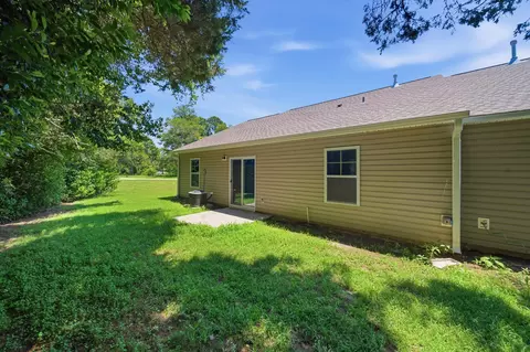 Exterior - 2145 Stillpointe Dr, Sumter, SC 29154 photo 2 of 4