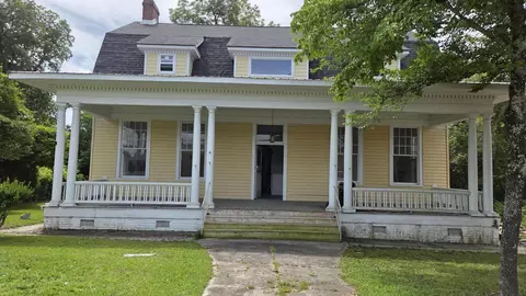 1438 Glover St, Orangeburg, SC 29115