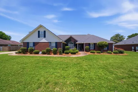 1220 Malone Dr, Sumter, SC 29154