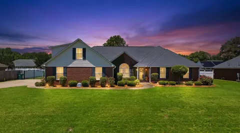 Exterior - 1220 Malone Dr, Sumter, SC 29154 photo 8 of 9